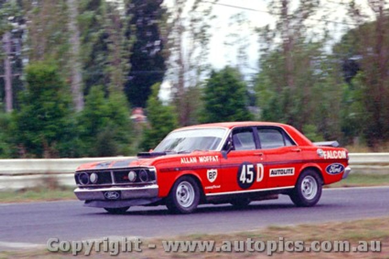 72214 - Allan Moffat  Ford Falcon GTHO Phase 3 - Sandown  20th February 1972