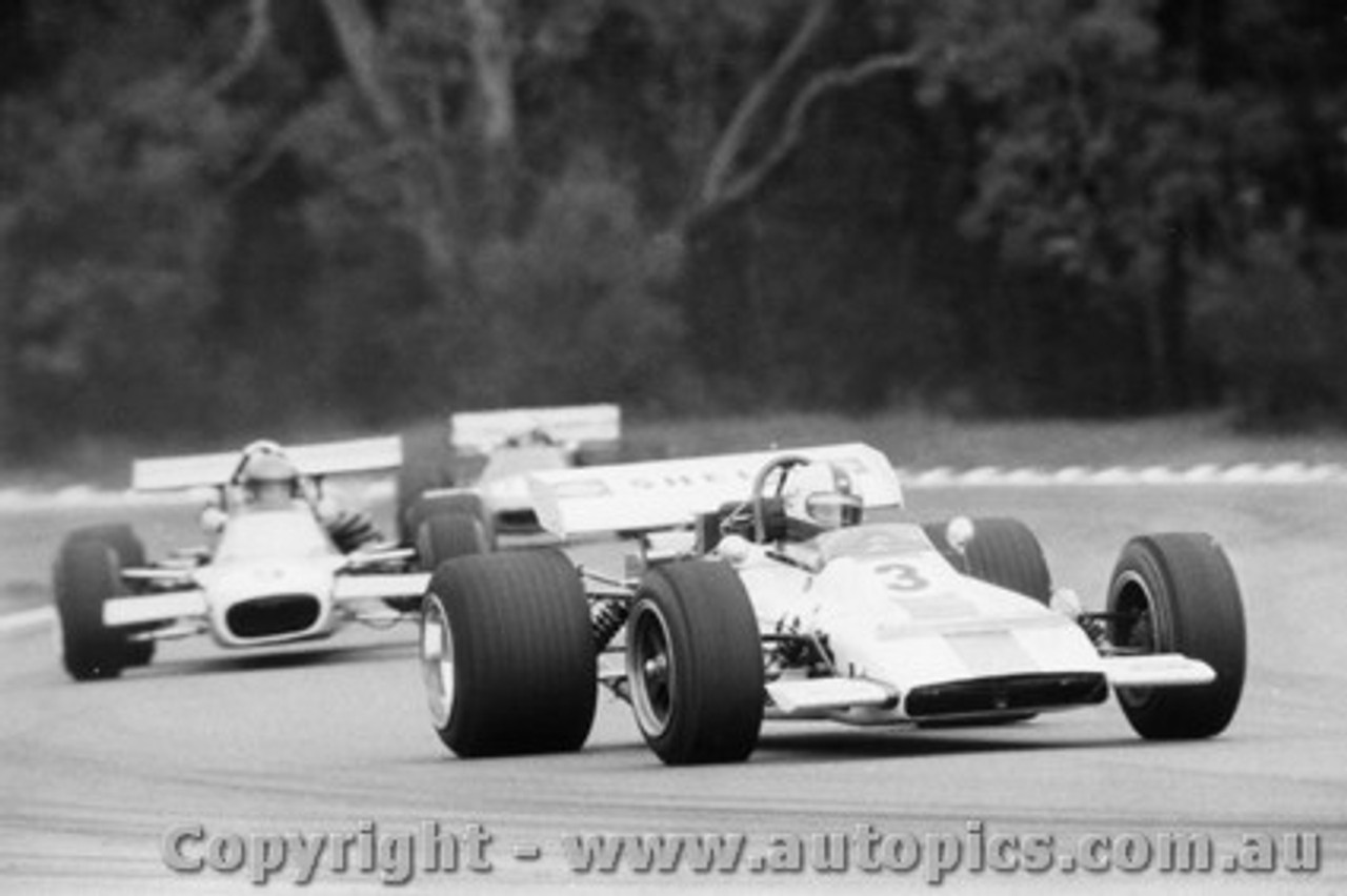 70632 - David Walker Lotus 70 Ford V8 - AGP  Warwick Farm 22nd November 1970