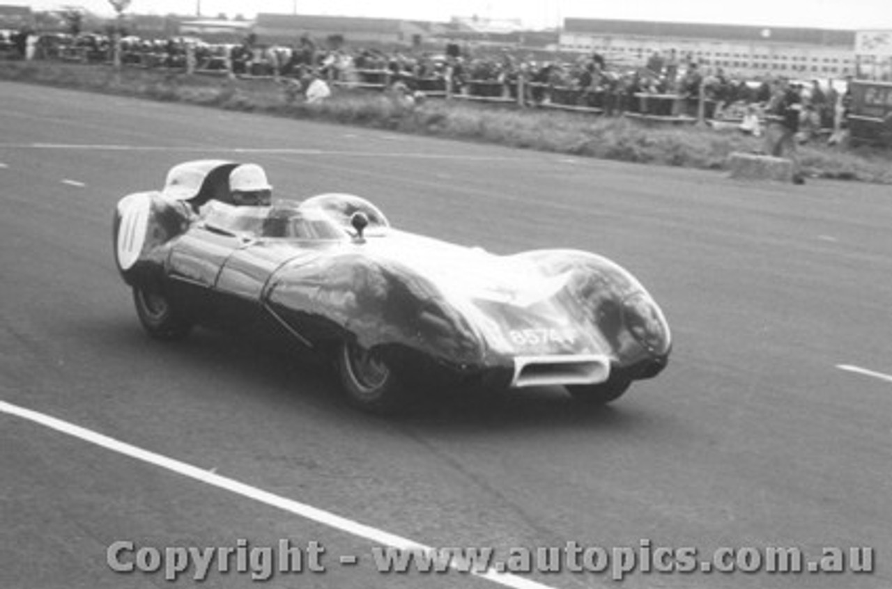 58432 - D. Swanton Lotus 11- Fishermen s Bend  18th October 1958 - Photographer Peter D Abbs