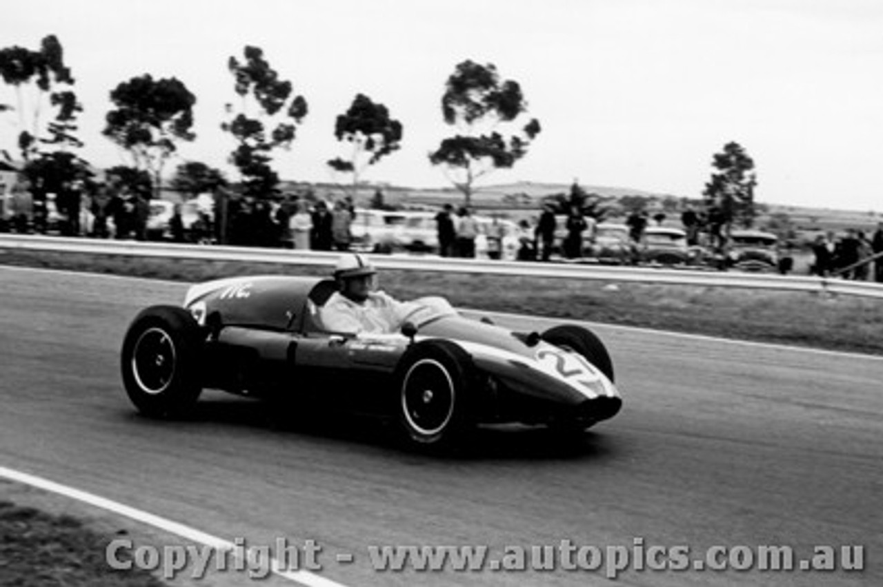 63524 - Bryan Thomson - Cooper Climax  - Calder 31st March  1963 - Photographer Peter D Abbs