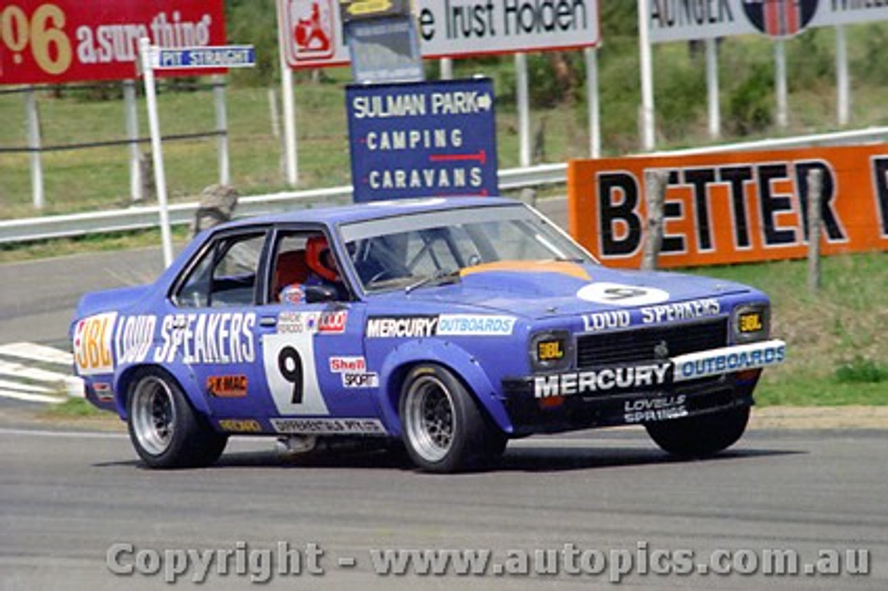 77827  - Ross Bond & Russ McRae  Torana A9X  90 laps completed  - Bathurst 1977 - Photographer Richard Austin