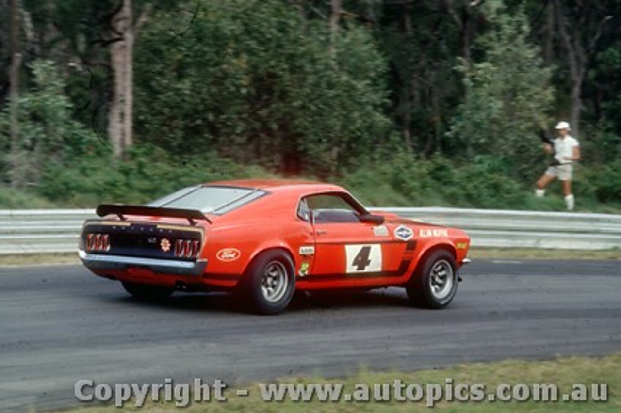 71198 - Allan Moffat Ford Mustang Tras Am -  Lakeside 1970 - Photographer John Stanley