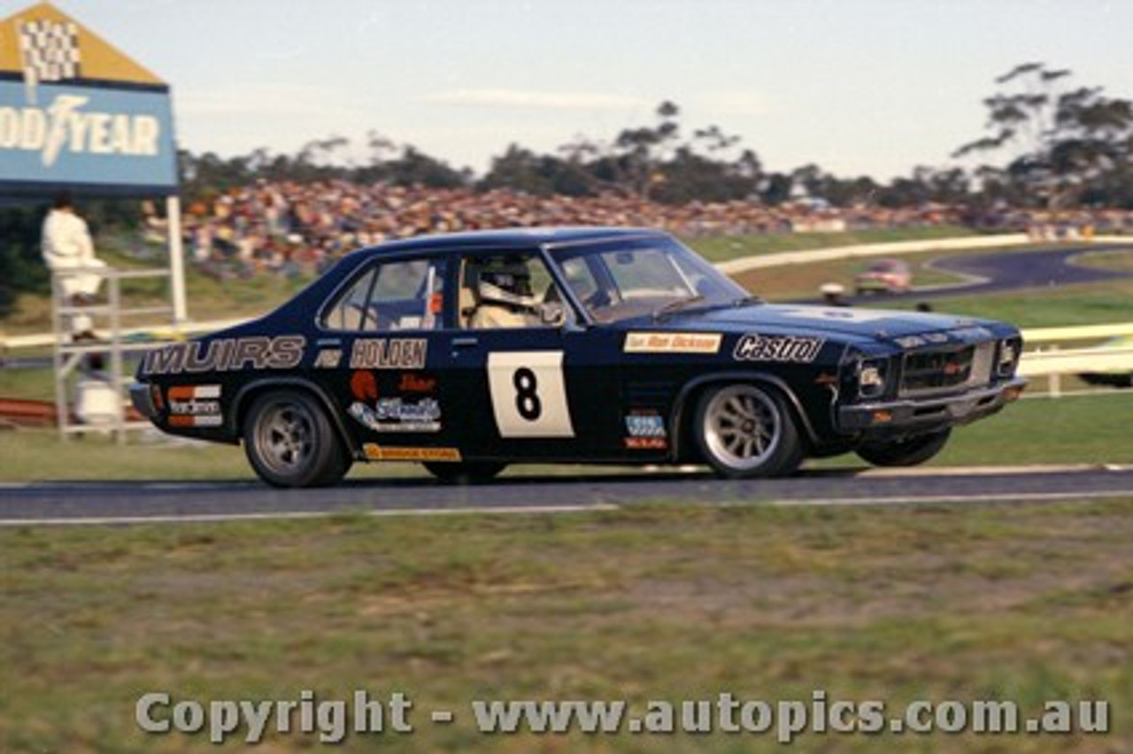 73104a - R. Dickson  HQ Holden Monaro GTS  - Sandown 250 - September 1973 - Photographer Peter D Abbs