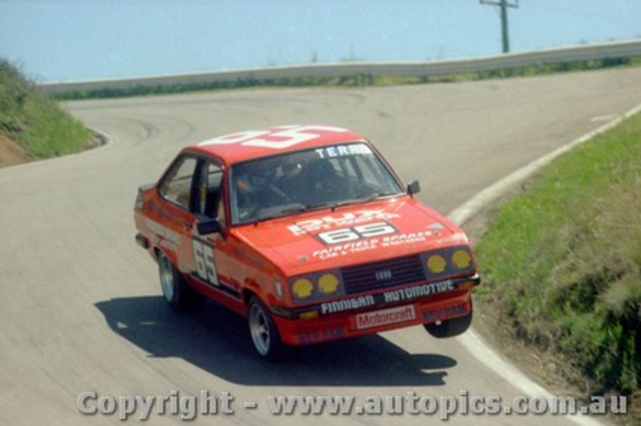 78852 - Rod Morris / Terry Finnigan - Ford Escort RS2000  - Bathurst 1978 - Photographer Lance  Ruting