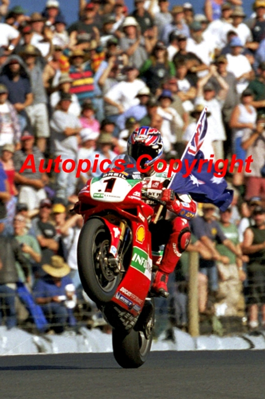 202307 - Troy Bayliss - Ducati - Super Bikes Phillip Island 2002