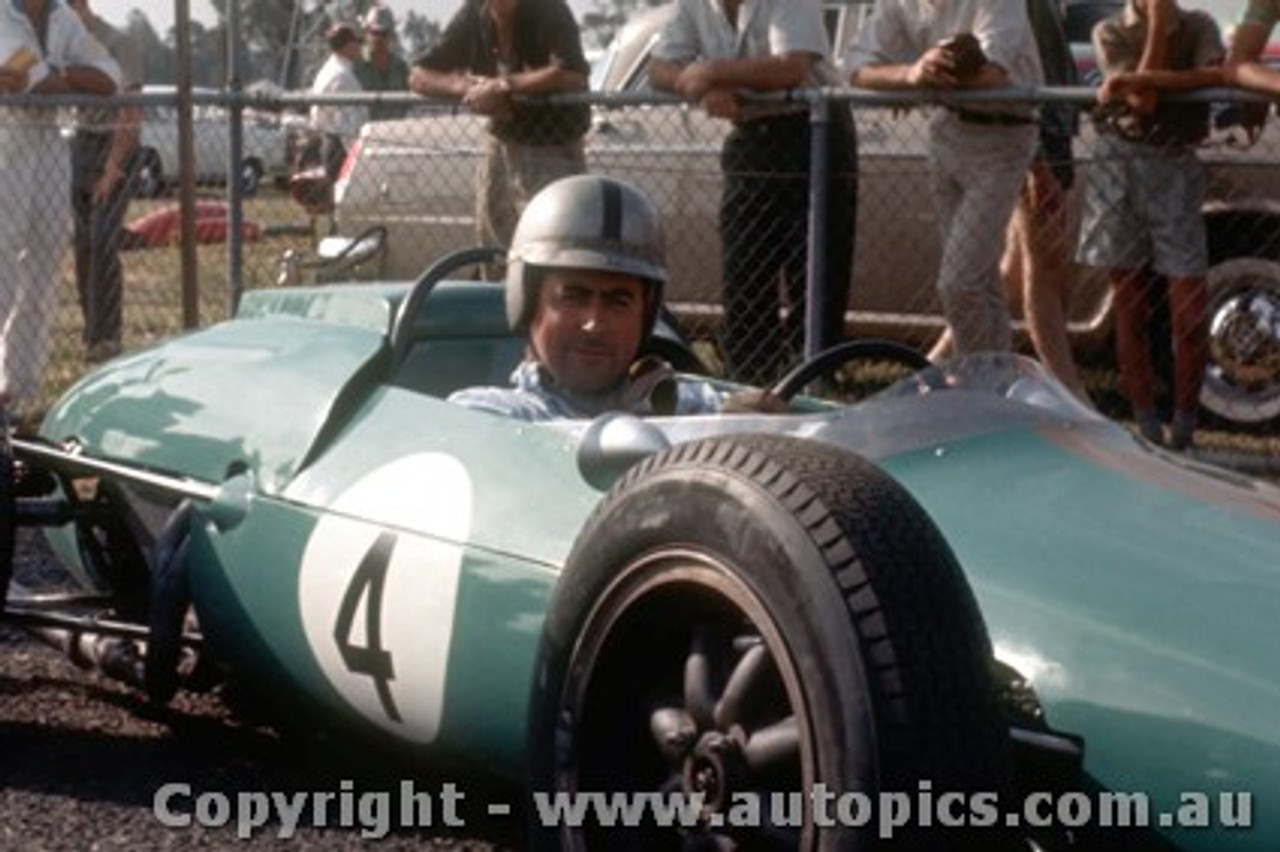 63543 - Jack Brabham -  Warwick Farm -  10th Feb. 1963  - Photographer Laurie Johnson