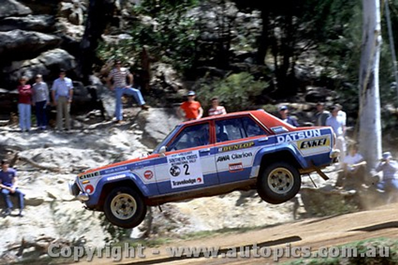 79961 - Rauno Aaltonen  Adrian Mortimer Datsun Stanza - Southern Cross Rally Port Macquarie 1979- Photographer Lance Ruting