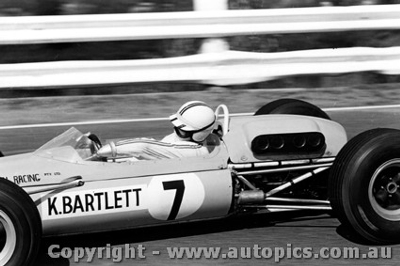 67575  - Kevin Bartlett - Repco Brabham - Sandown  1967 - Photographer Peter D Abbs