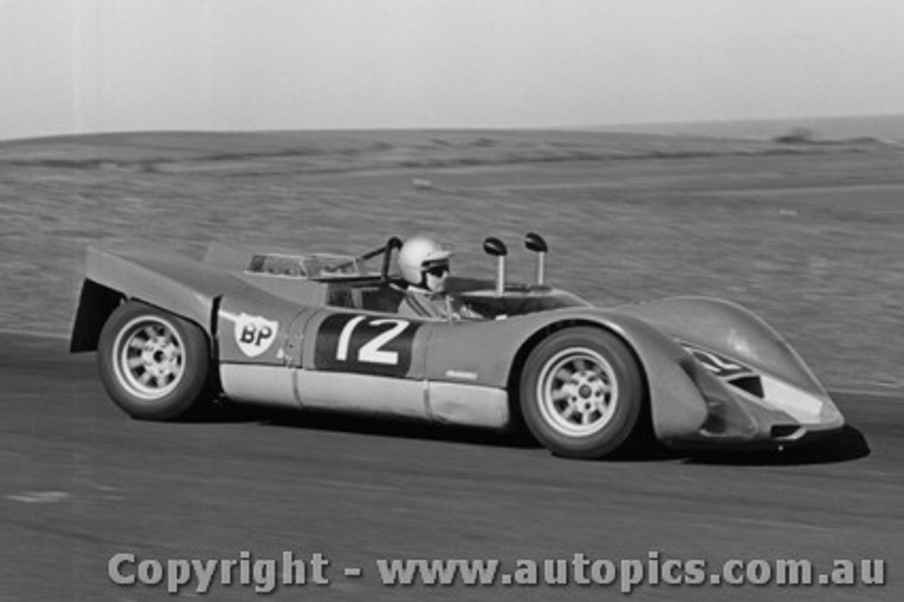 71480 - A Hamilton - Porsche 906 - 16/5/1971 - Phillip Island - Photographer Peter D Abbs