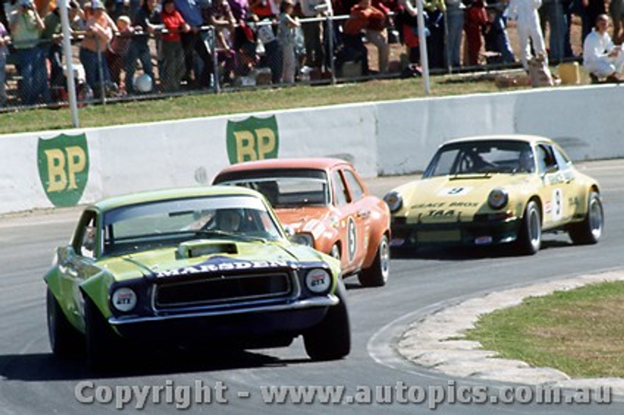 73109a - B. Stevens Mustang / J. Bassett Ford Escort / B. Brown Porshe - Oran Park 1973 - Photographer David Blanch