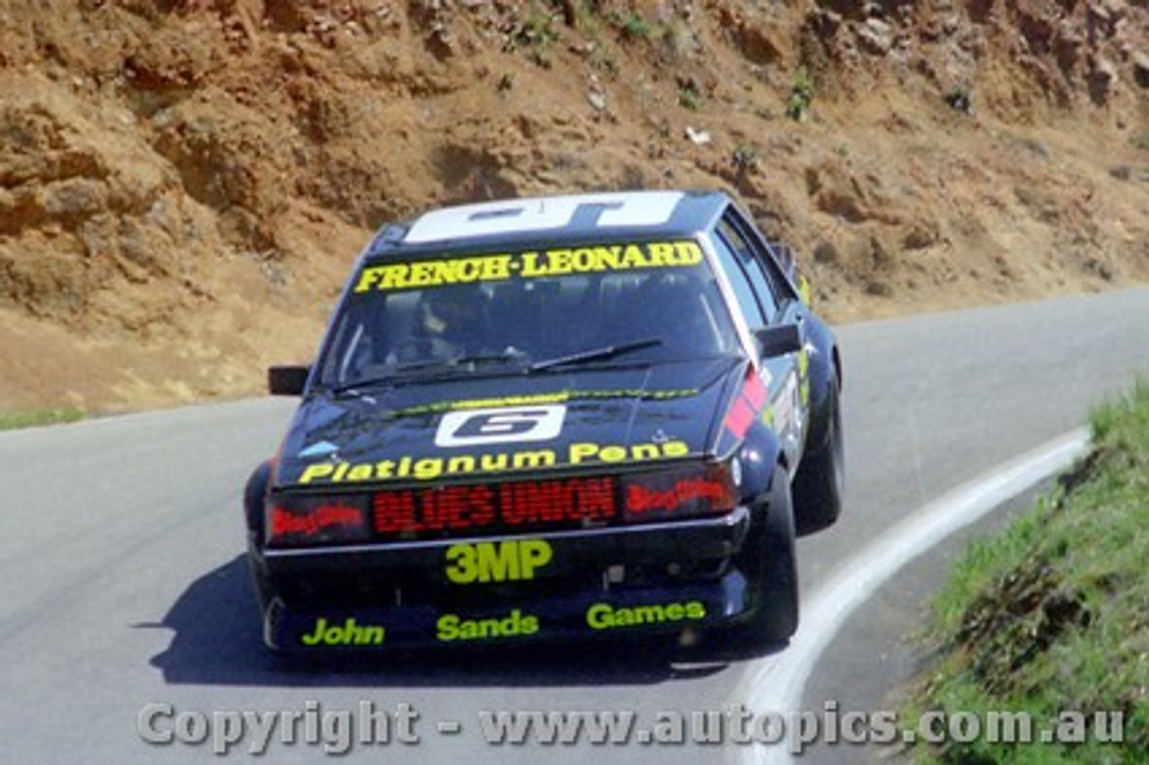 81780 -  R. French / R. Leonard - Falcon XD  Bathurst  1981 - Photographer Lance J Ruting