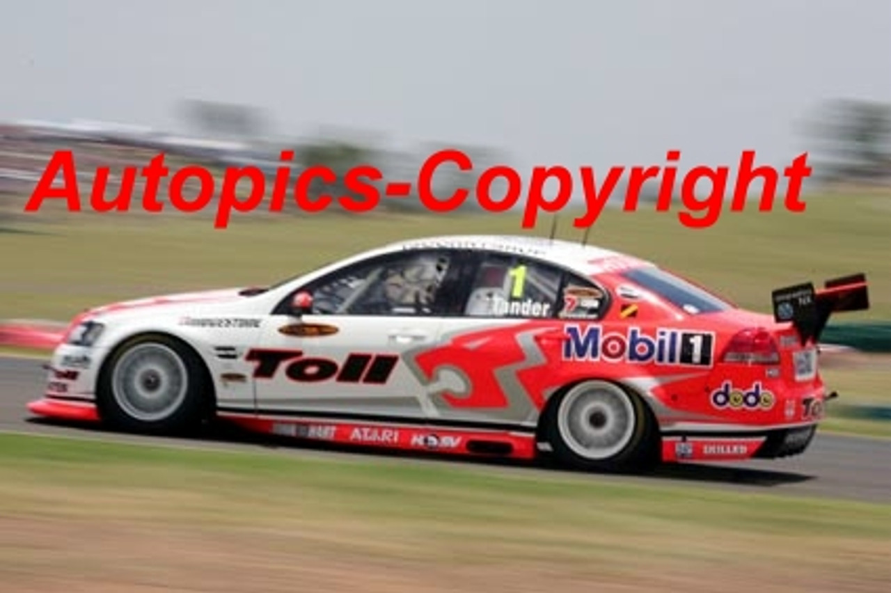 208002 - G. Tander - Holden Commodore VE - Oran Park  2008 - Photographer Jeremy Braithwaite