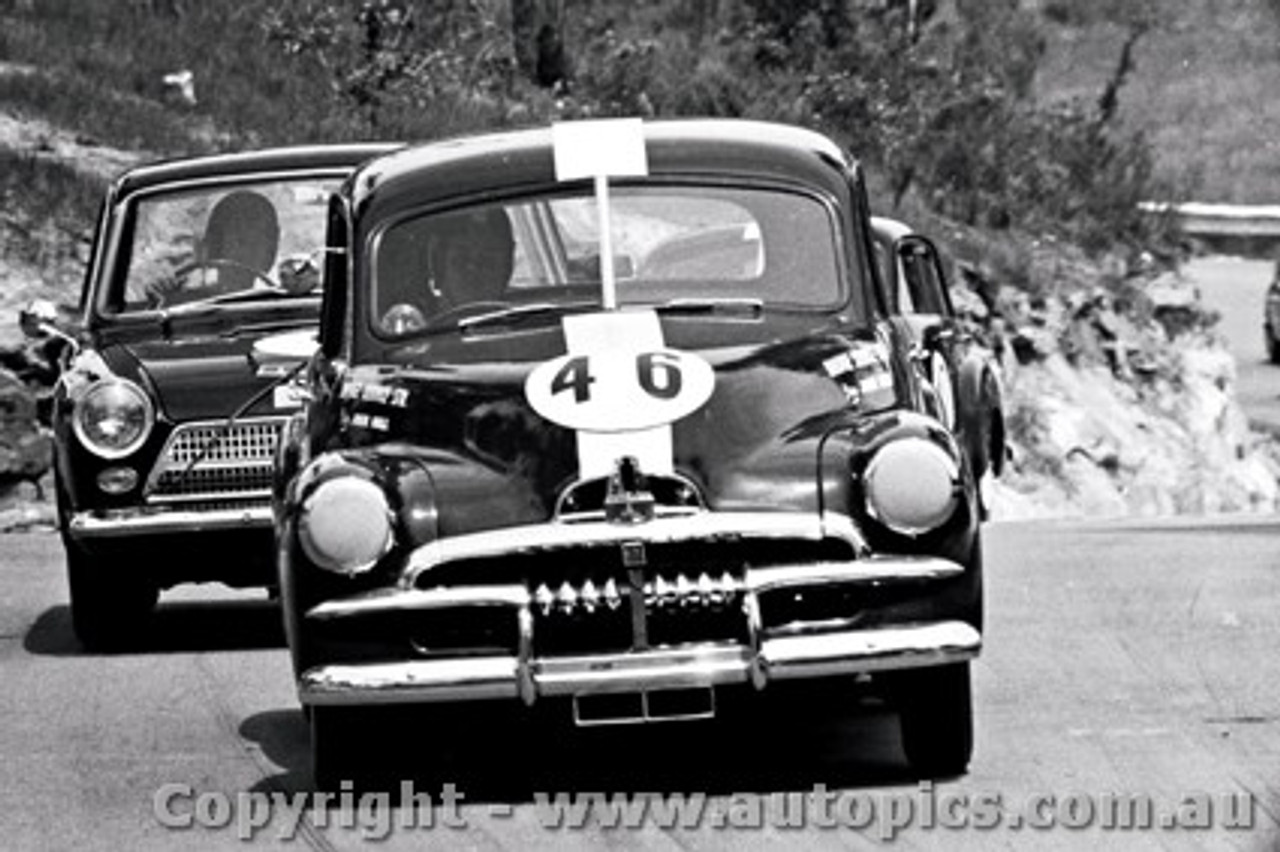 65073 -  J. Hall - Holden FJ - Catalina Park Katoomba 1965  - Photographer  Lance J Ruting