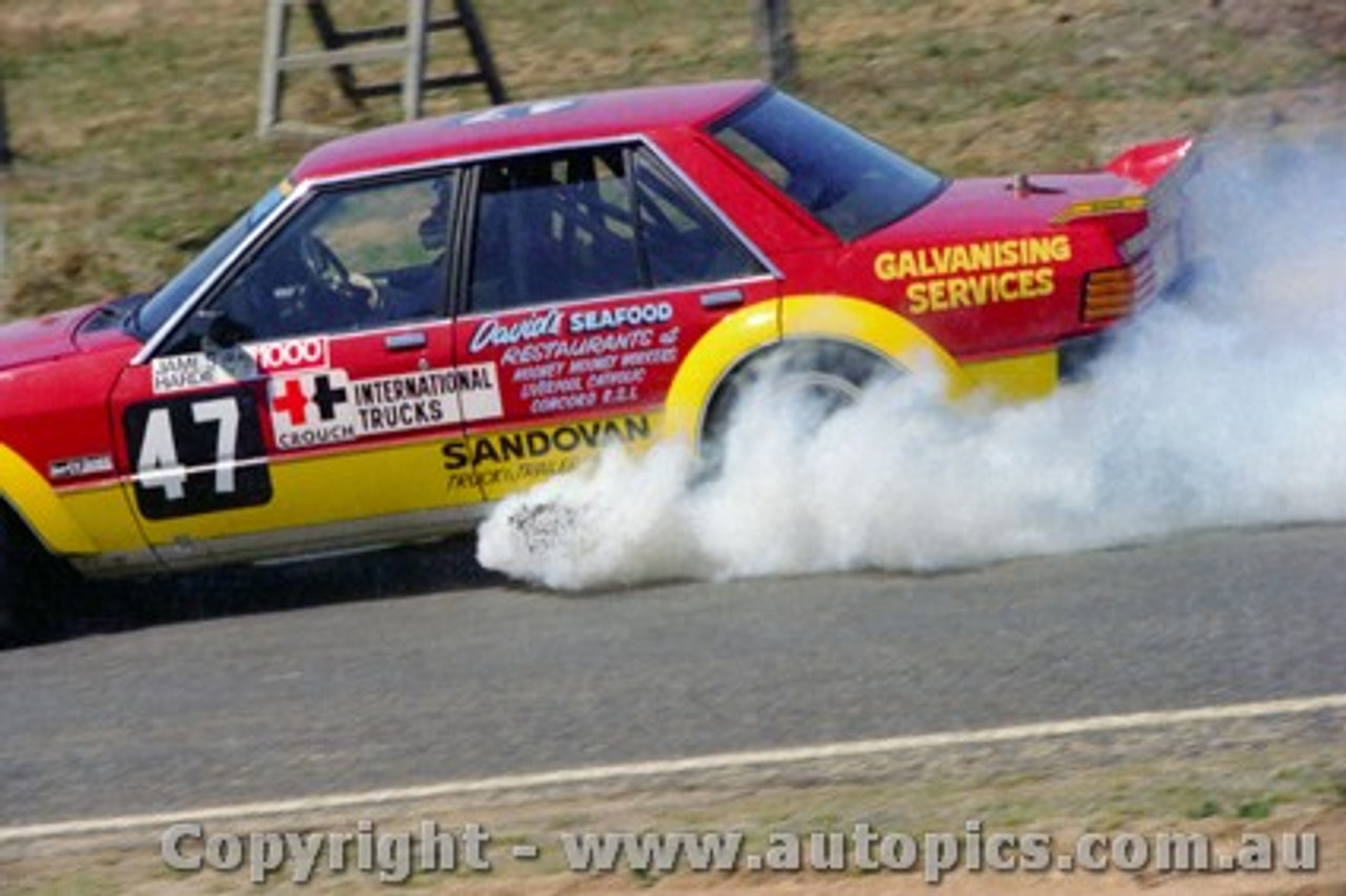 82805 - B. Callaghan / B. Muir - Ford Falcon XE  - Bathurst 1982 - Photographer Lance J Ruting