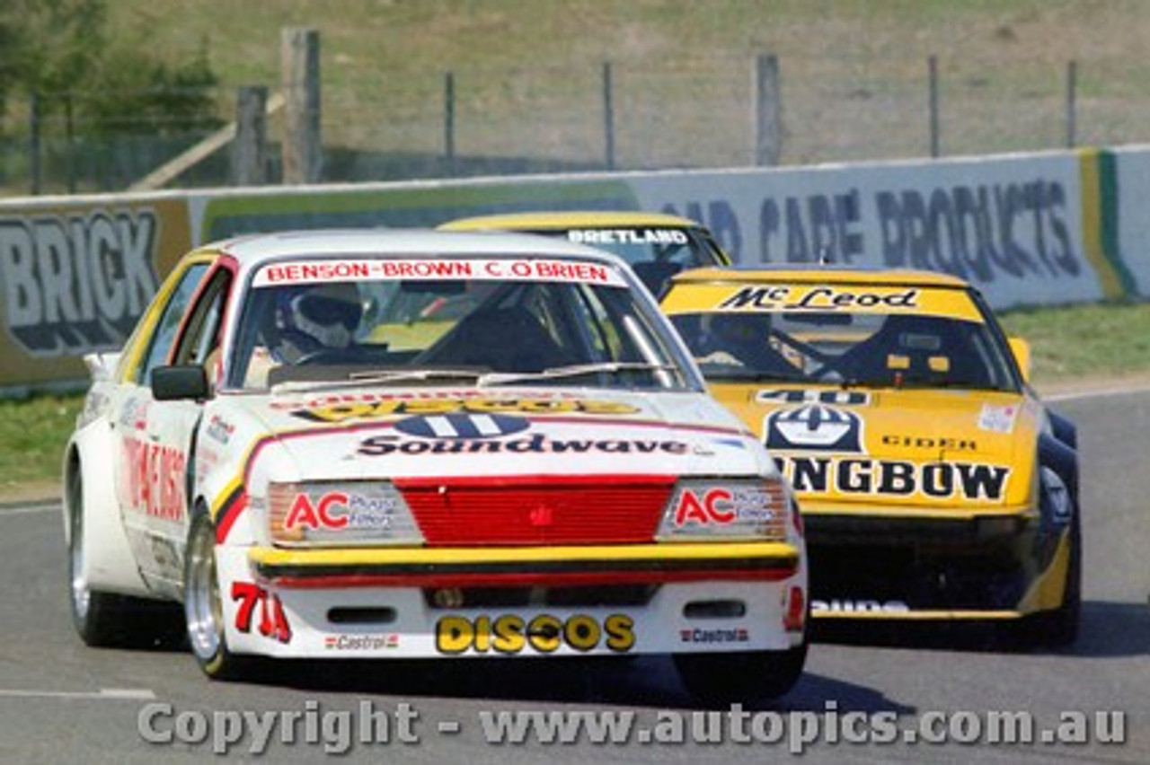 82778 - C. O'Brien / C. Benson-Brown - Holden Commodore VH - Bathurst 1982 - Photographer Lance J Ruting