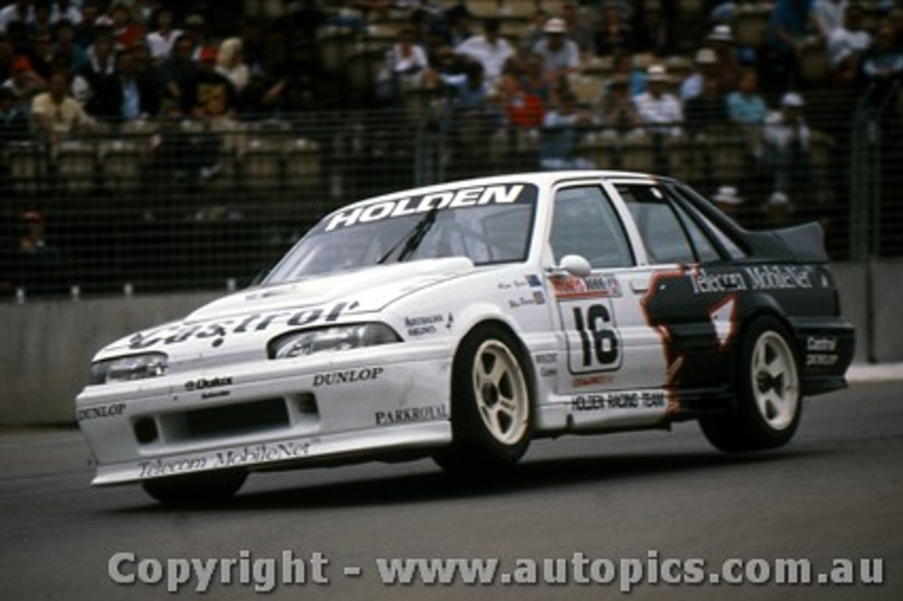 90015 -  Win Percy  HRT Commodore VL -  Adelaide 1990 - Photographer Darren House