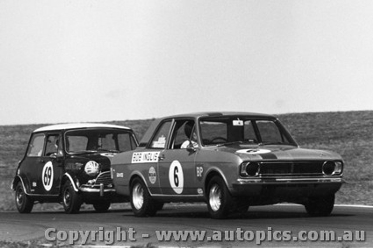 69120 - Bob Inglis  Lotus Cortina & Phillip Web Morris Cooper S - Oran Park - 1969 - Photographer  David Blanch