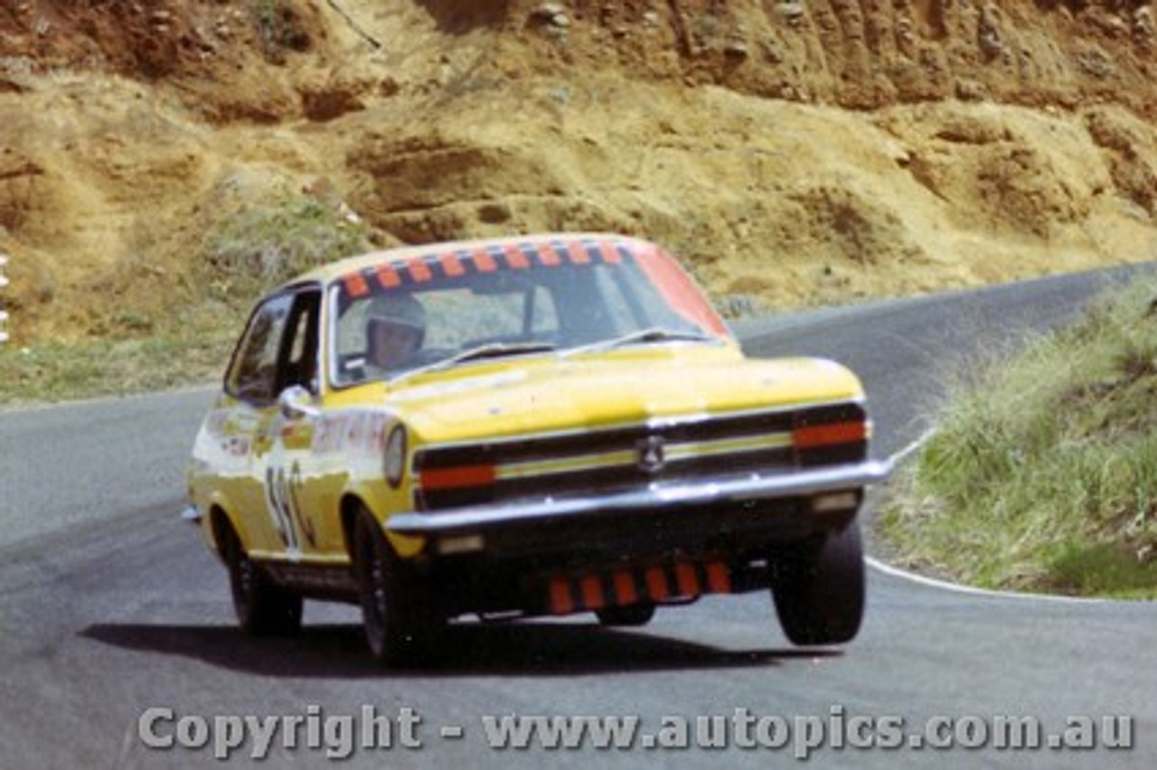 70819 - Colin Bond - Holden Torana XU1 - Bathurst - 1970 Photographer - Bruce Blakey