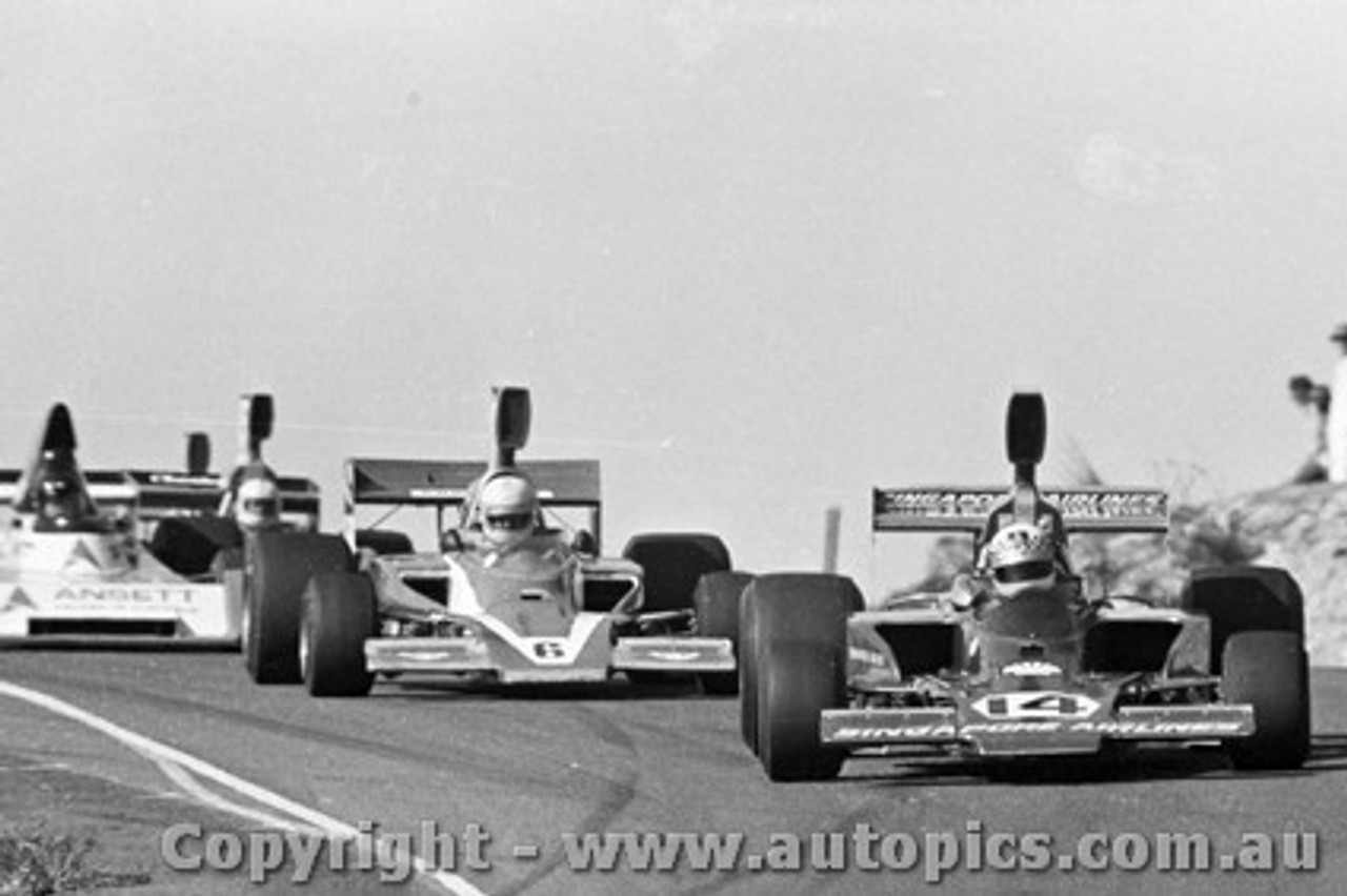 74636 - G. Lawrence  Lola T332 / M. Stewart Lola T330 / J. McCormack Elfin ME6-Leyland - Amaroo 18th August 1974  - Photographer Lance Ruting