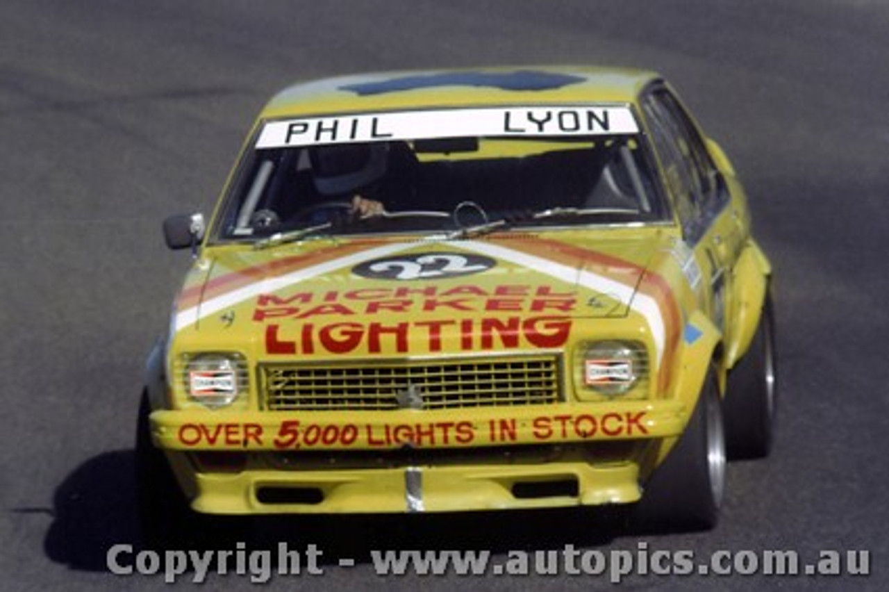 80057 - Phil Lyon  Holden Torana - Amaroo 1980 - Photographer Lance Ruting