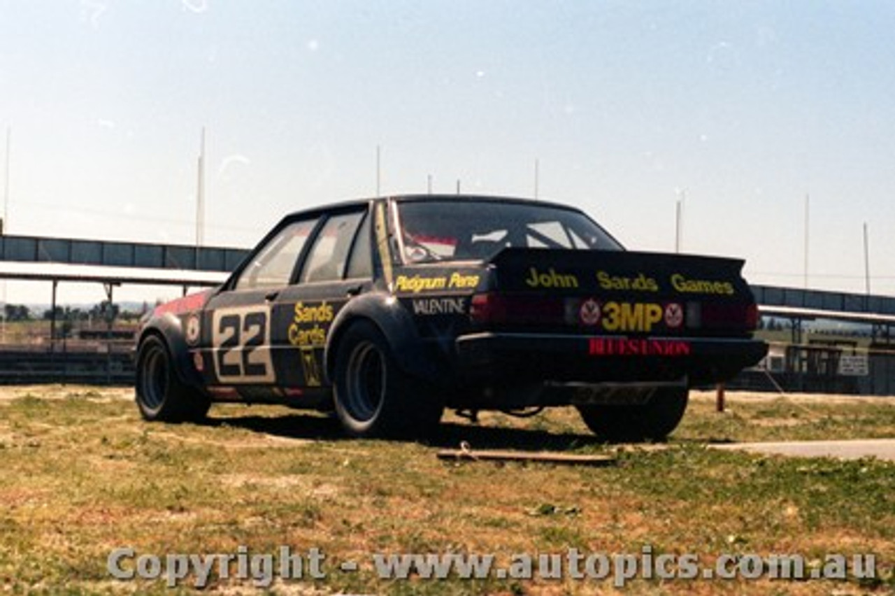 81832  -  Keogh / Newton  Ford Falcon XD - Bathurst 1981 - Photographer Chris Tatnell