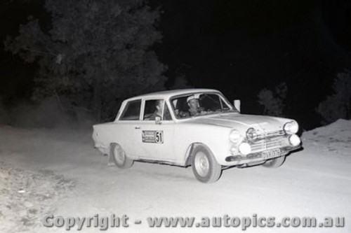 67827 - Ford Cortina - Southern Cross Rally 1967 - Photographer Lance J Ruting