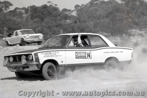 68984 - R. Lunn / P. Haas Holden Torana - Souther Cross  Rally 9th October 1968 - Photographer Lance J Ruting