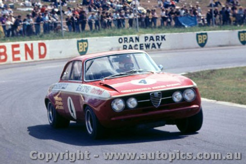 71240 - Brian Foley Alfa Romeo GTAM Oran Park 1971 - Photographer Lance Ruting