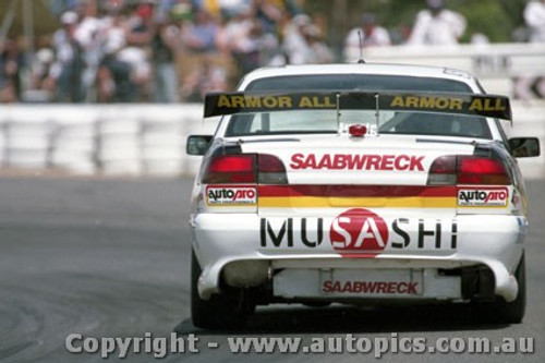 98767 - M. IMRIE / R. CRICK - Commodore VS - Bathurst 1998 - Photographer Marshall Cass