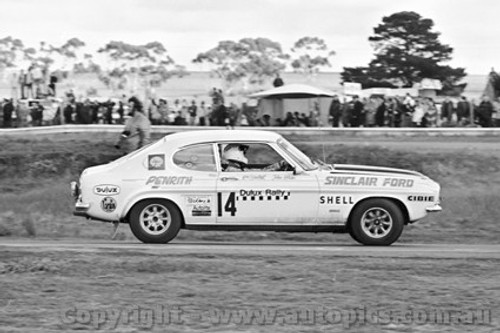 71257 - Kevin Bartlett / John Keran, Ford Capri V6 - Dulux Rally - Calder 15th August 1971 - Photographer Peter D'Abbs