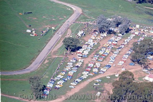 73172 - Winton Race Track 1973  - Photographer Peter D'Abbs