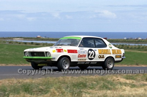 73185 - Barry Nixon-Smith, XU1 Torana - Australian Manufacturers' Championship Heat 5  - Phillip Island 25th November 1973 - Photographer Peter D'Abbs