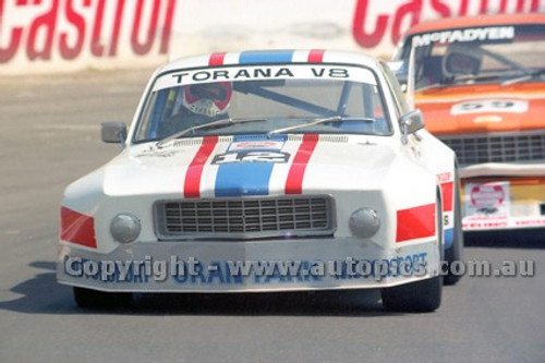 86026 - Anton Abramovic, Torana - Oran Park 23rd March 1986 - Photographer Lance J Ruting