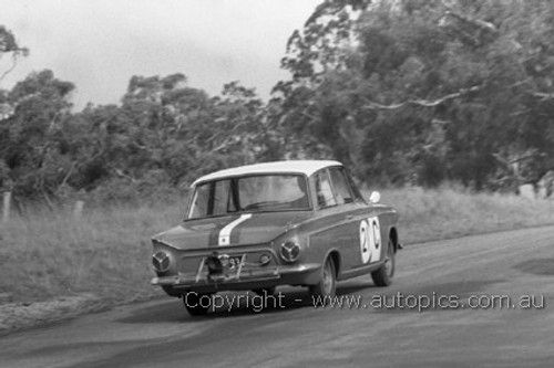 64766 - Ian & Leo Geoghegan - Ford Cortina GT - Check out the size of the camera on the back. -  Bathurst 1964 - Photographer Lance Ruting