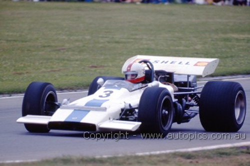 70643 - David Walker, Lotus 70 - Warwick Farm Tasman Series 1970 - Photographer David Blanch