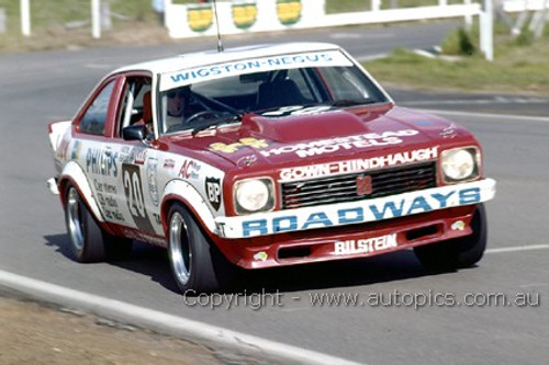 78862  - G. Wigston / W. Negus - Holden Torana A9X  - Bathurst 1978 - Photographer Lance  Ruting