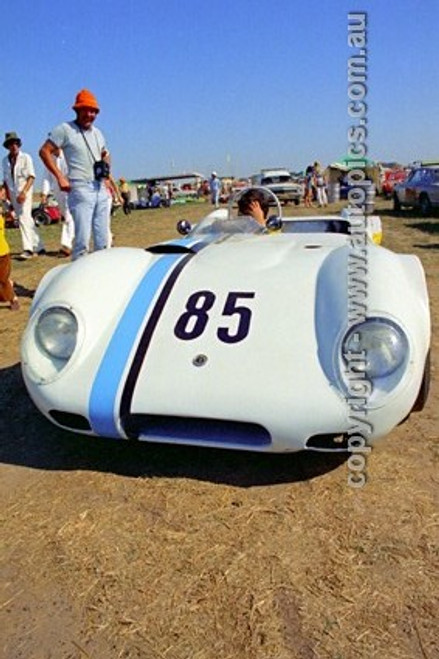 72463 - John Gray, Elfin  - Phillip Island 1972 - Photographer Peter D'Abbs