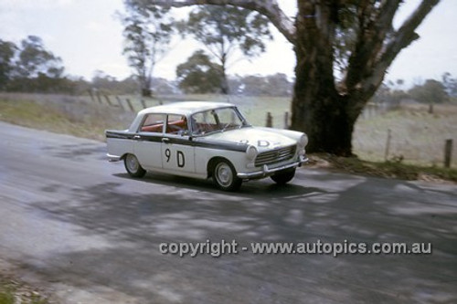 63715 - Bob Holden & Bill March, Peugeot 404 - Armstrong 500 Bathurst 1963 - Photographer Ian Thorn