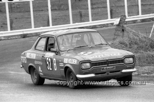 72804 - Bob Holden, Ford Escort 1600 - Bathurst 1972- Photographer Lance J Ruting