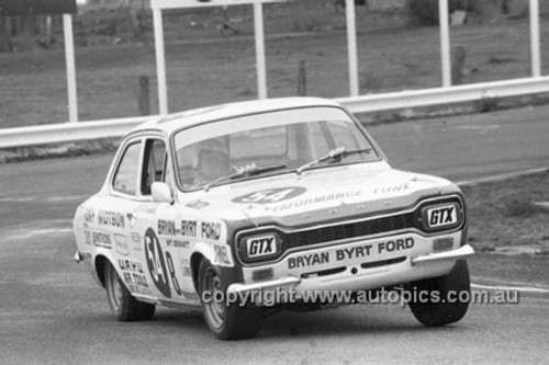 72808 - Lyndon Arnel, Ford Escort T/C - Bathurst 1972- Photographer Lance J Ruting