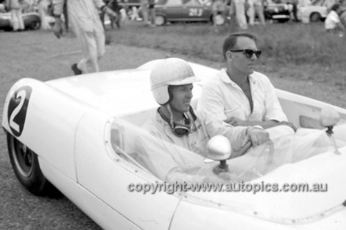 630026 - Frank Gardner, Lotus 23 - Catalina Park Katoomba  1963 - Photographer Bruce Wells.