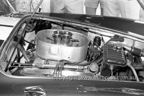 650466 - Ken Miles, Shelby 427 Cobra - Australian Tourist Trophy Race, Lakeside 1965 - Photographer Bruce Wells