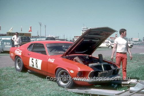69149 - Allan Moffat, Trans AM Mustang - Surfers Paradise 1969