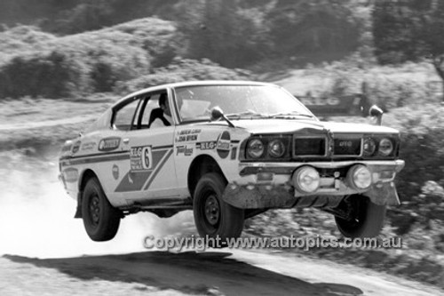 72921 - Andrew Cowan / John Bryson, Lancer - KLG Rally 1972 - Photographer Lance J Ruting