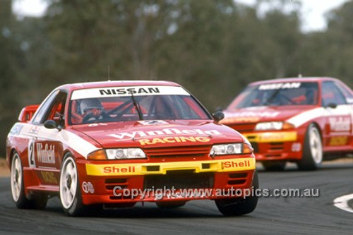 92038 - Mark Skaife - Nissan GTR - Oran Park 1992 - Photographer Ray Simpson