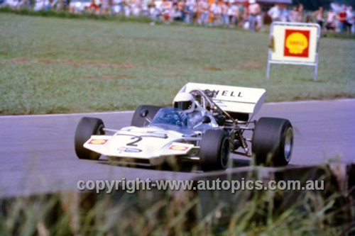 Mike Hailwood, Surtees TS8/11 - Warwick Farm 1972 - Photographer Russell Thorncraft