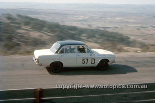 67768 - David McKay / George Reynolds Audi Super 90  - Gallaher 500 Bathurst 1967 - Photographer Geoff Arthur