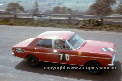 68760  -  Jim McKeown / Spencer Martin Falcon XR GT -  Hardie Ferodo 500 Bathurst 1968 - Photographer Geoff Arthur