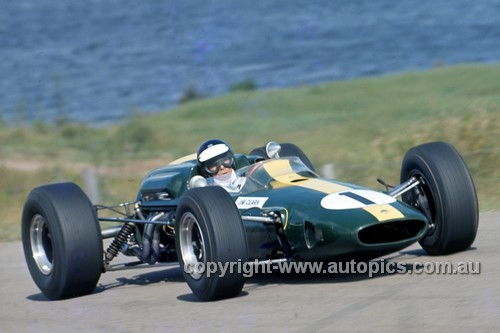 66627 - Jim Clark Lotus 39 - Tasman Series,  Lakeside 1966