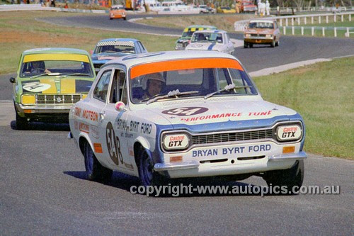 72287 - Lyndo Arnel, Ford Escort - Sandown 1972  - Photographer Peter D'Abbs